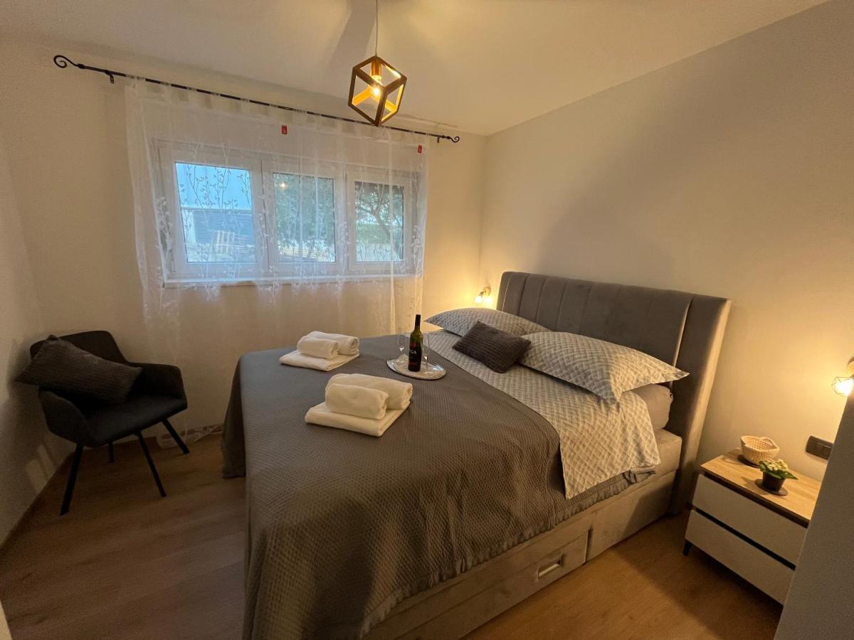 Apartman Oliva 자다르 외부 사진