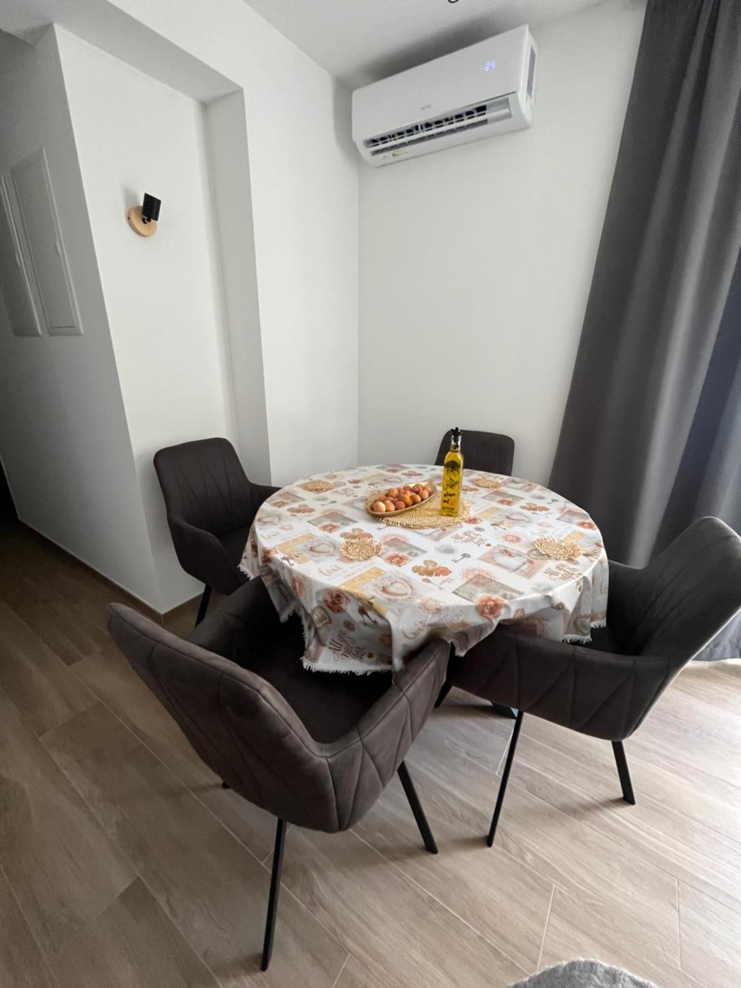 Apartman Oliva 자다르 외부 사진