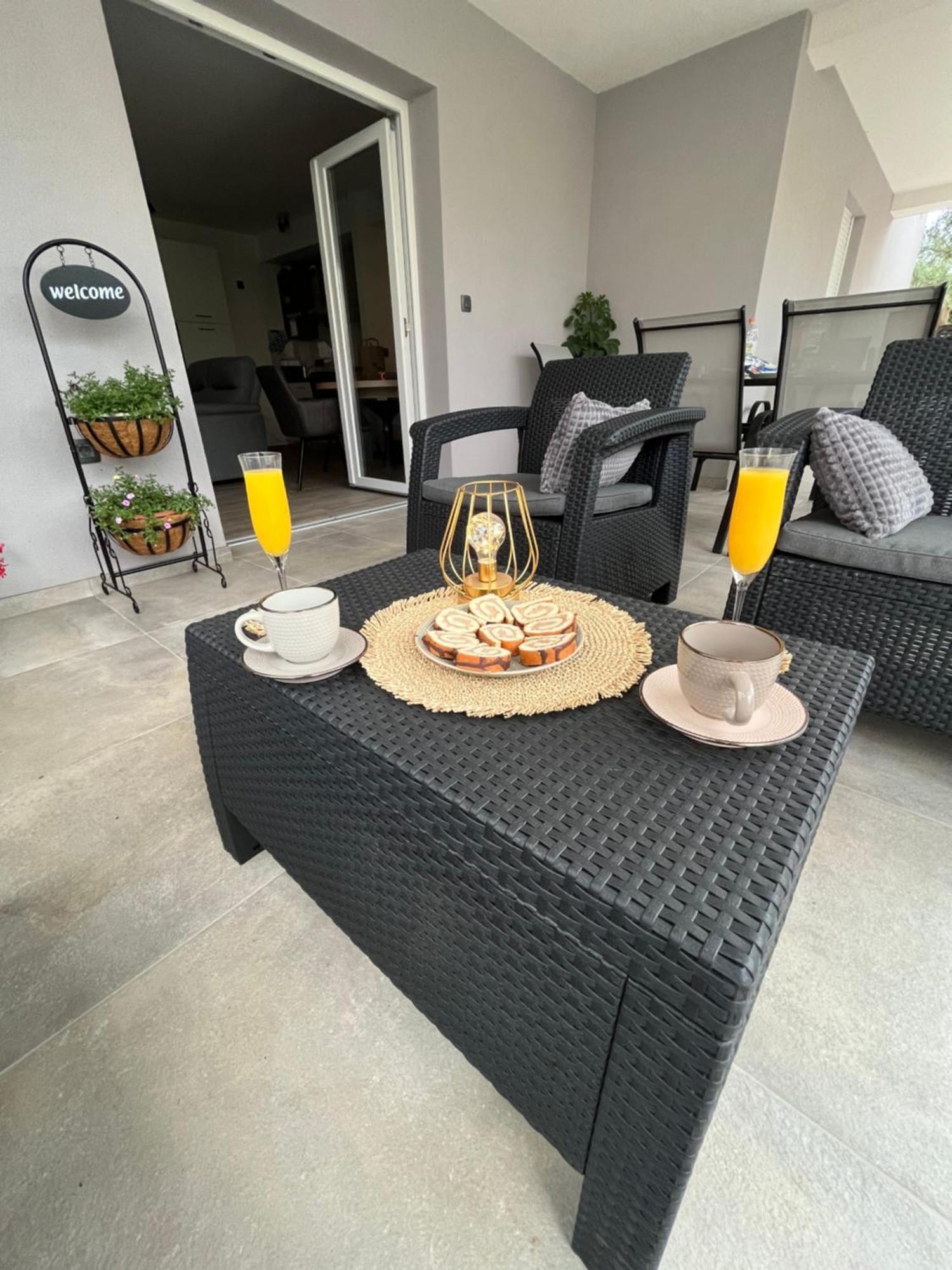 Apartman Oliva 자다르 외부 사진
